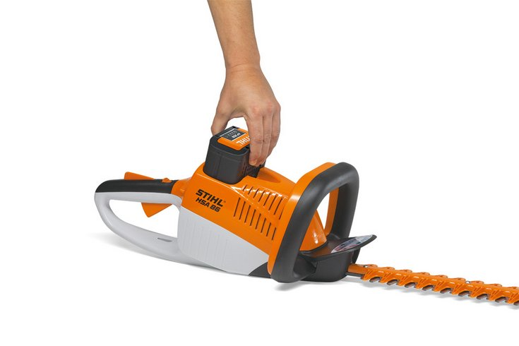 Stihl accu heggenschaar HSA 86 62cm, zonder accu en lader. – Blokland en Parkmachines