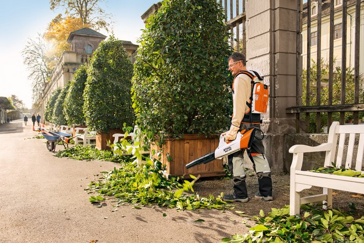 Stihl 100 accu bladblazer PRO zonder accu en – Blokland Tuin en