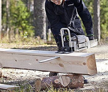 zagerij, zaaggeleider plankenzaag Blokland Tuin Parkmachines