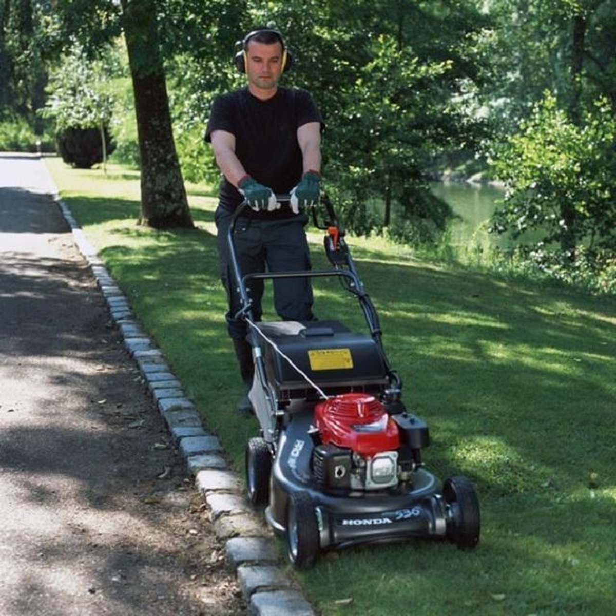 1200x1200 Honda HRH536HX Hydro grasmaaier - Afbeelding 4