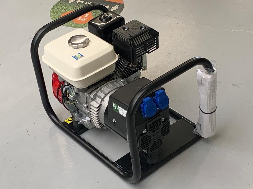 Benzine generator 3kW Honda motor GX200 - Afbeelding 3
