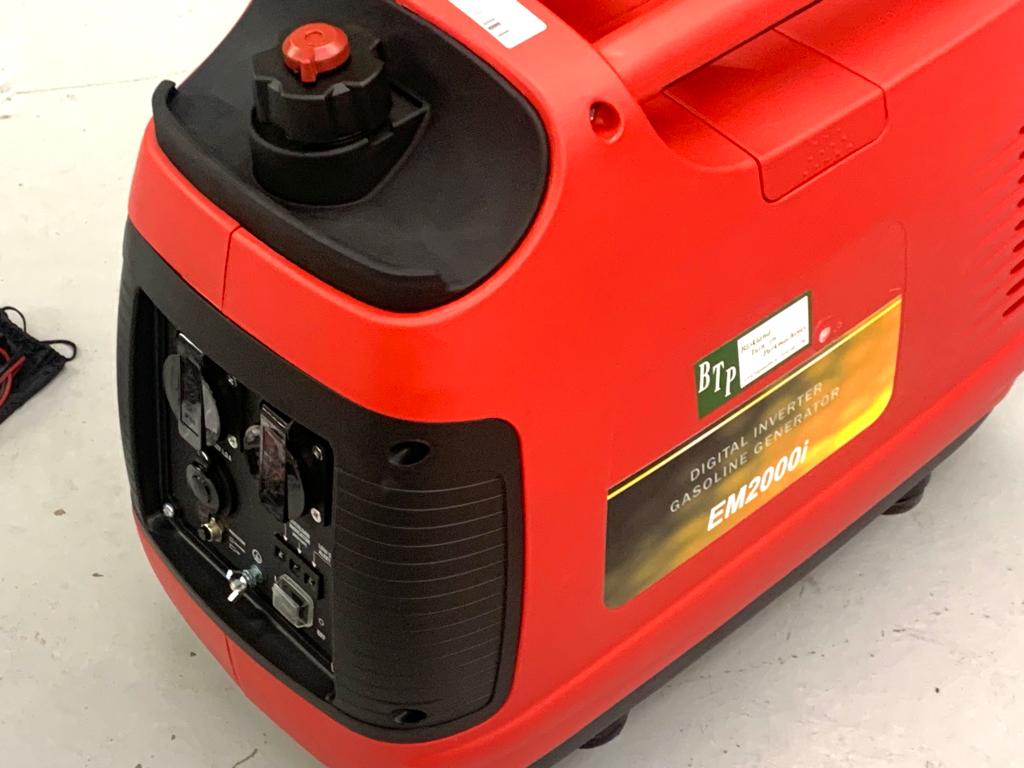 Koffer silent generator 2x 230V 2000W noodstroom - Afbeelding 3