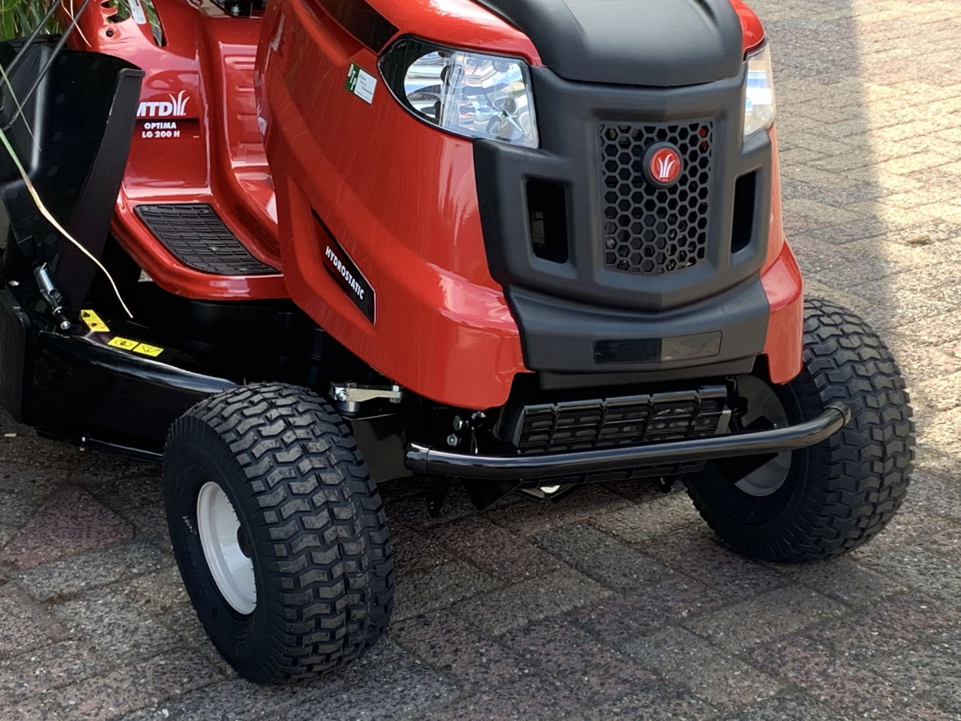 MTD Optima LG200H Hydrost. 2 cil. motor zij-uitworp - Afbeelding 3