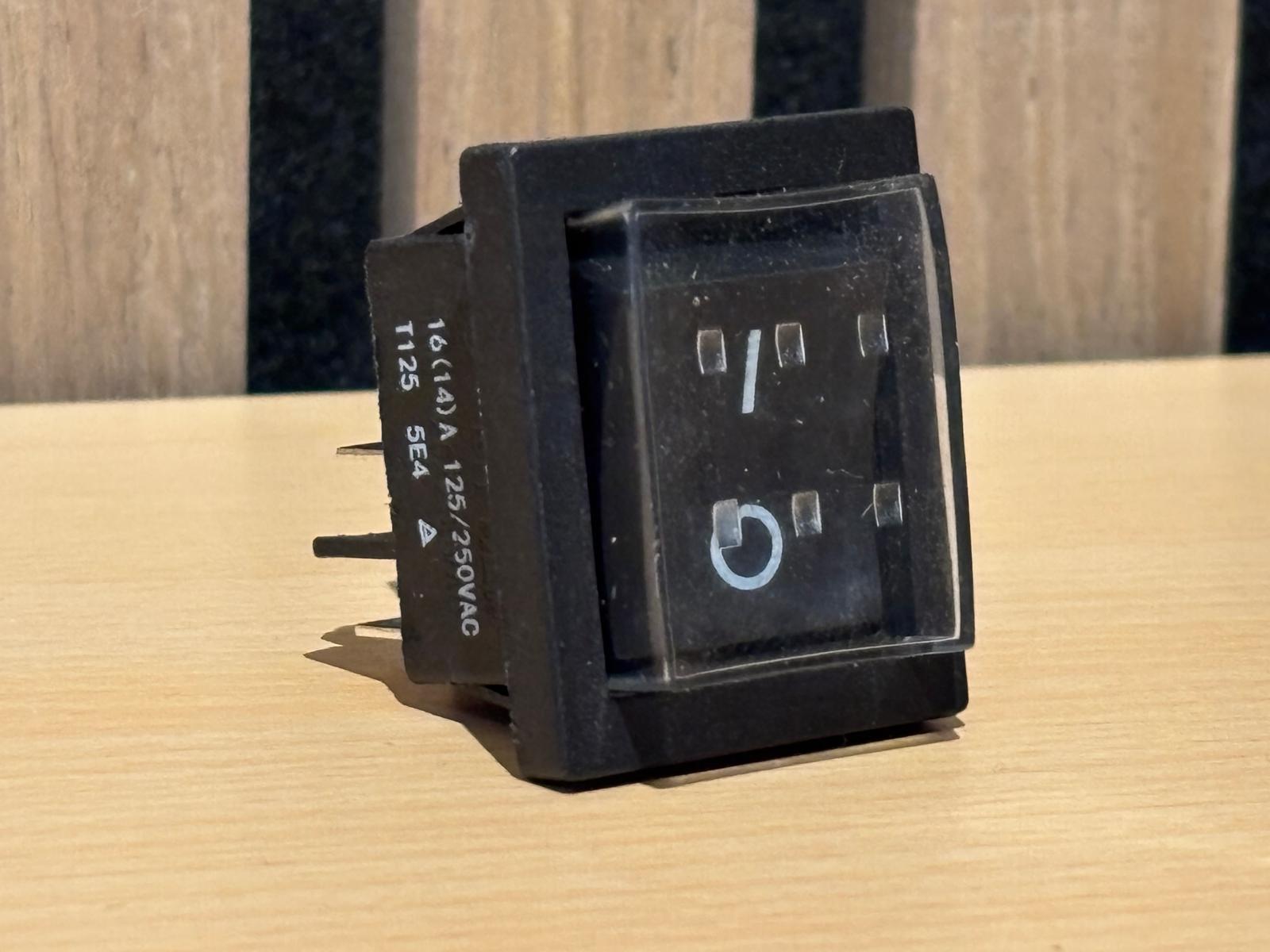 Schakelaar voor Marina waterpomp