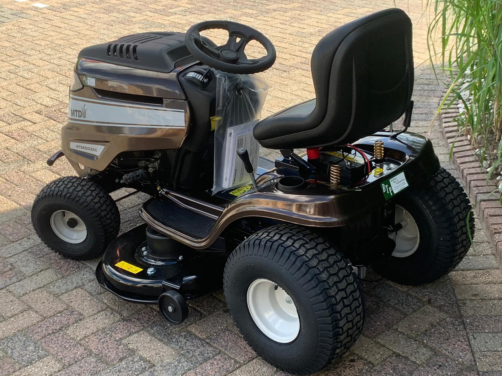 MTD Bronze Edition 2cil. Kawasaki 107cm zitmaaier ACTIE - Afbeelding 8