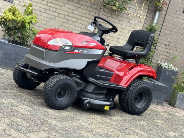 Castelgarden zitmaaier 108cm 2 cilinder motor - Afbeelding 1
