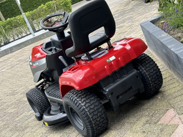 Castelgarden zitmaaier 108cm 2 cilinder motor - Afbeelding 9