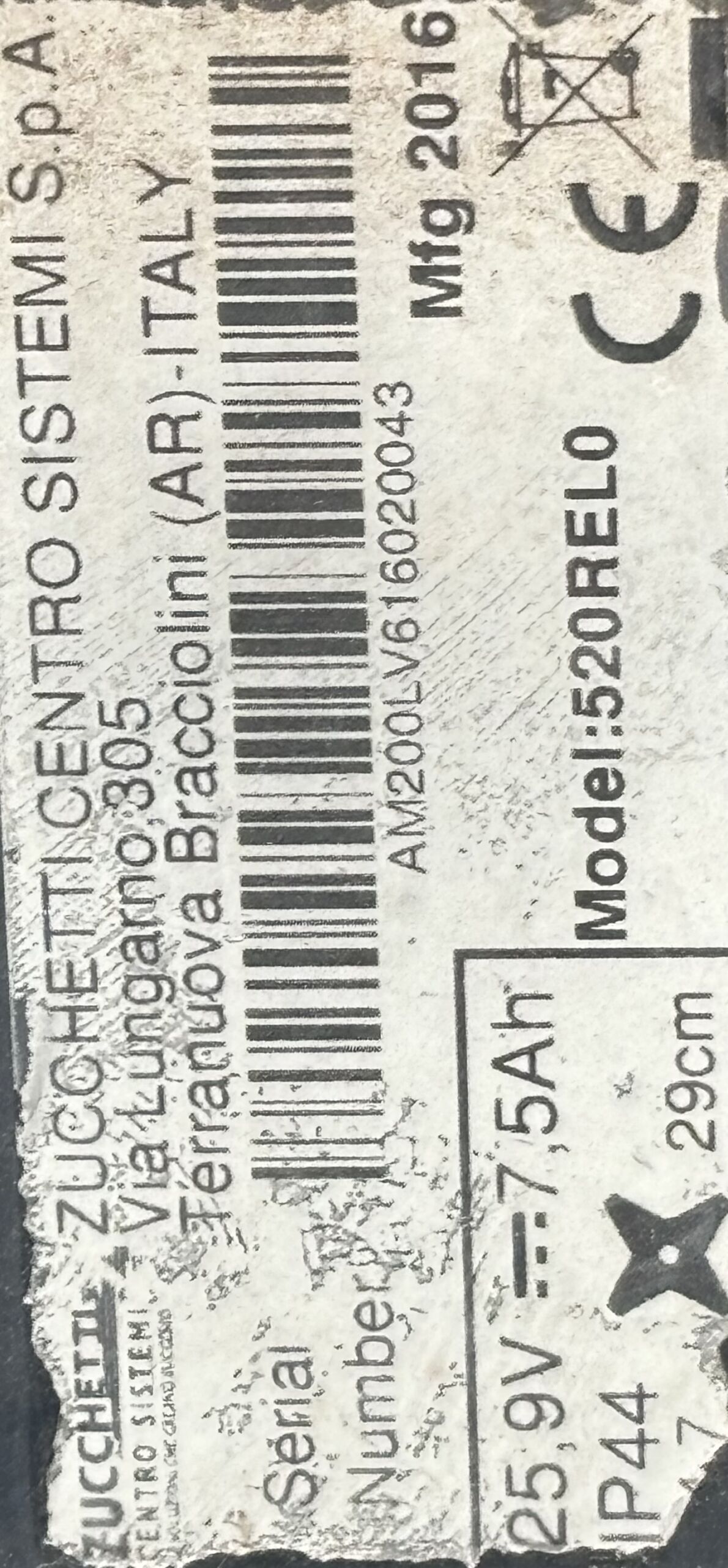 IMG_1615 Ambrogio L200R onderdelenset mesmotor wielmoter enz. - Afbeelding 2