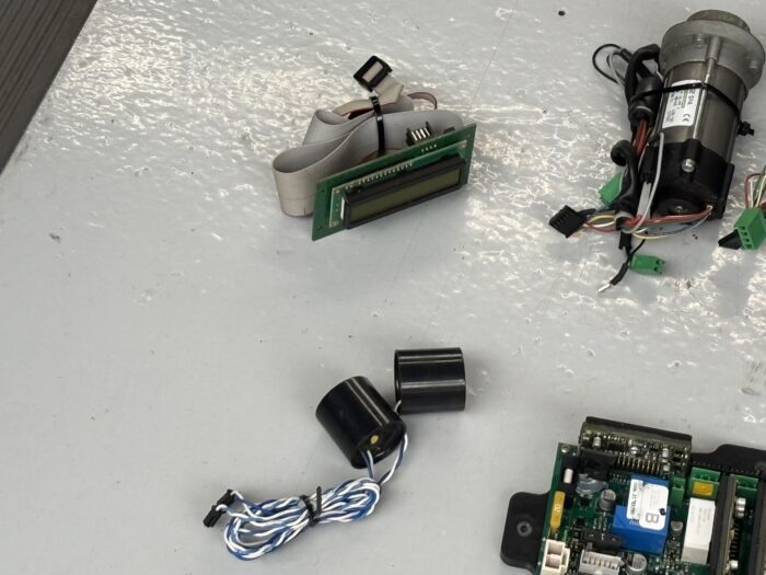 Gebruikte Ambrogio L30 evo robotmaaier onderdelen set - Afbeelding 2