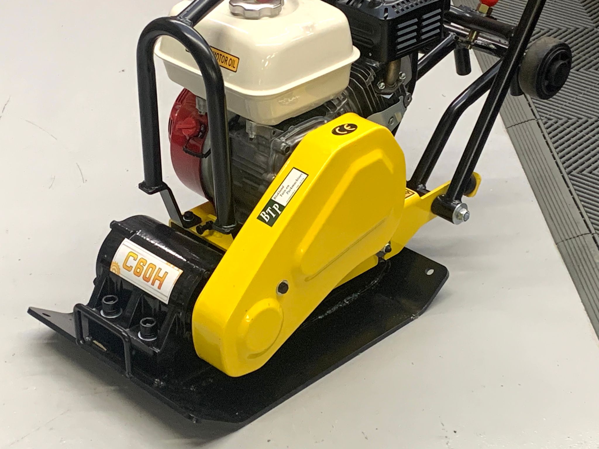Trilplaat met Honda motor 12KN - Afbeelding 12