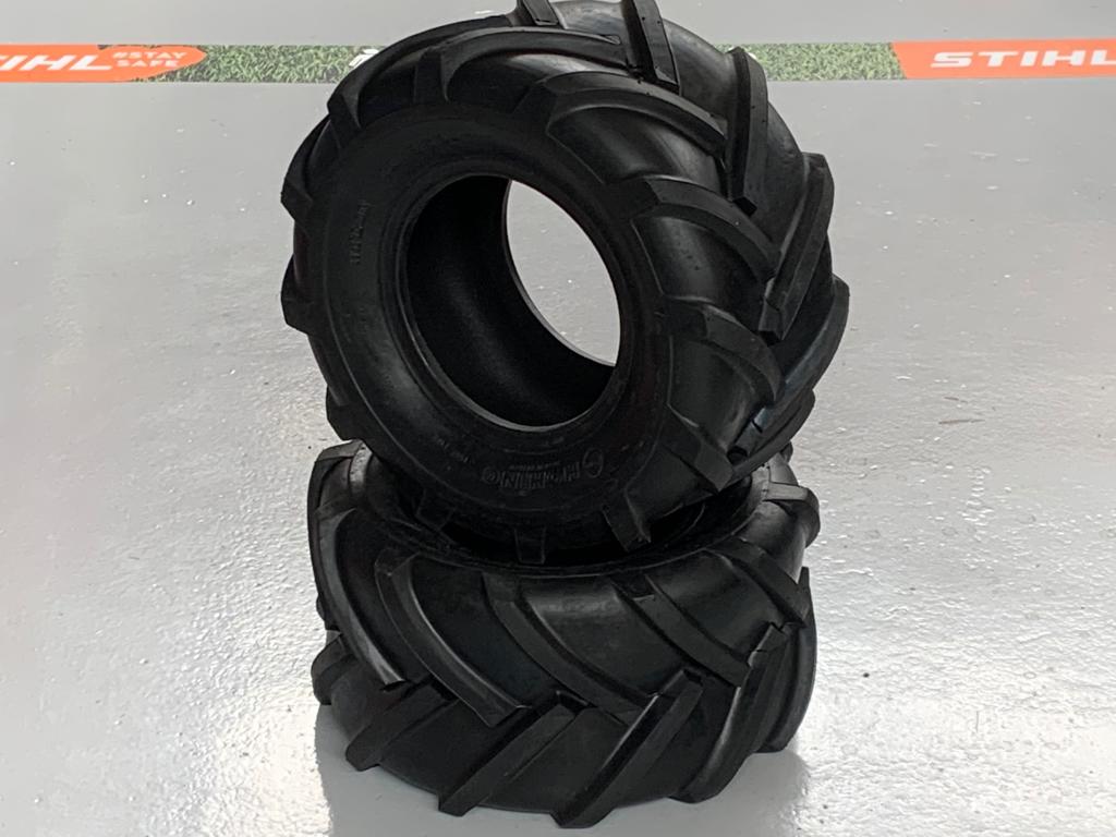bandenset2 Zitmaaier tractorbandset 18 9.50 8 / 18x9.50-8 - Afbeelding 1